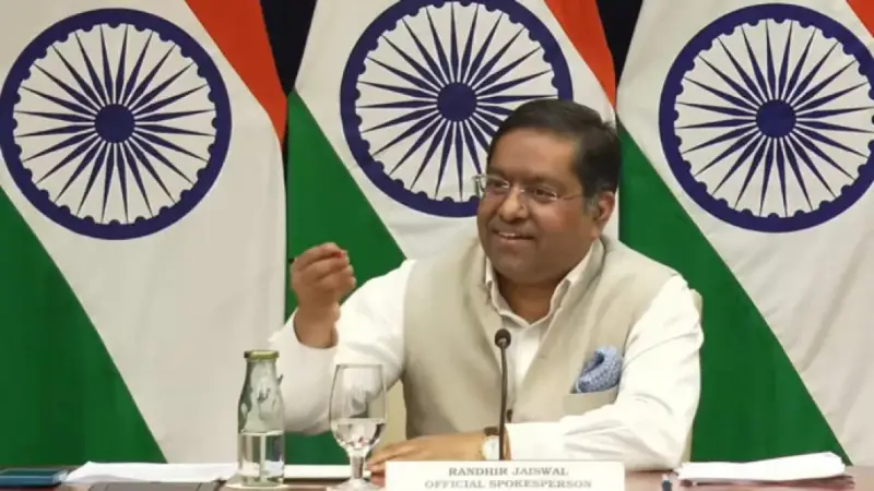 ‘বাংলাদেশিদের’ ফেরত পাঠাতে চায় ভারত ‘বাংলাদেশিদের’ ফেরত পাঠাতে চায় ভারত