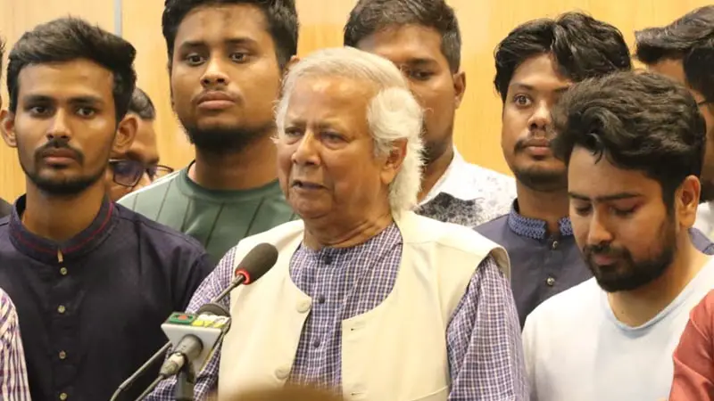 শিক্ষার্থী থেকে অন্তর্বর্তী সরকারে, প্রশংসায় ভাসছেন নাহিদ ও আসিফ