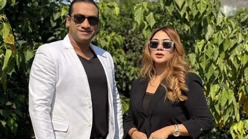 ‘খুব আদরে’ সাব্বির-তামান্না প্রমি ‘খুব আদরে’ সাব্বির-তামান্না প্রমি