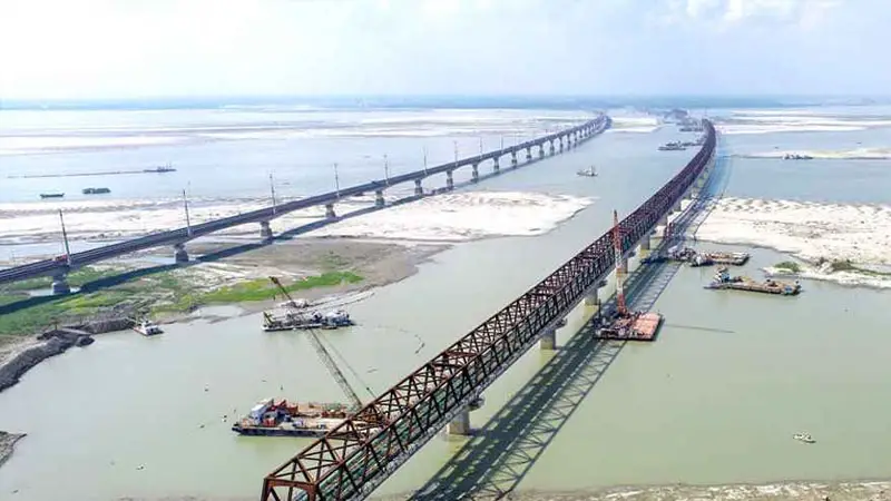 মঙ্গলবার দেশের দীর্ঘতম রেলসেতুর উদ্বোধন মঙ্গলবার দেশের দীর্ঘতম রেলসেতুর উদ্বোধন