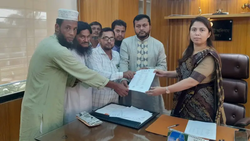 চরফ্যাশনে ইউএনও’র সঙ্গে এনসিপির নবগঠিত কমিটির সৌজন্য সাক্ষাৎ চরফ্যাশনে ইউএনও’র সঙ্গে এনসিপির নবগঠিত কমিটির সৌজন্য সাক্ষাৎ
