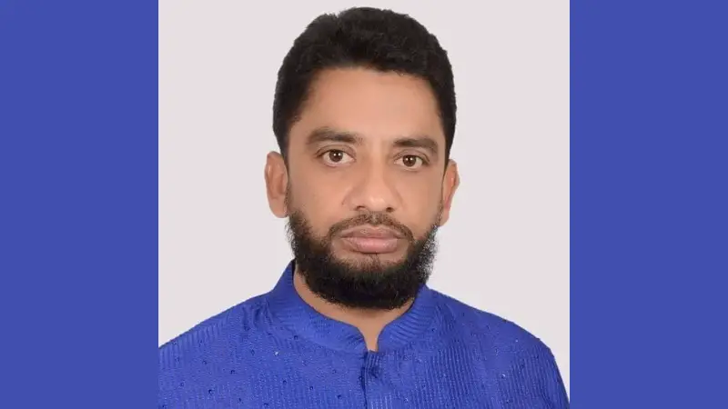 হজ্বে যাওয়ার সময় বিমানবন্দরে সাবেক ইউপি চেয়ারম্যান আটক হজ্বে যাওয়ার সময় বিমানবন্দরে সাবেক ইউপি চেয়ারম্যান আটক
