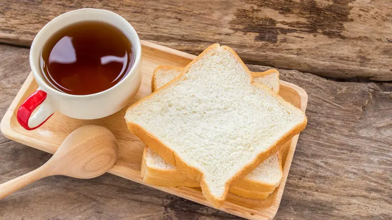 সকালে পাউরুটি আর চা খেলে হজমে সমস্যা হয় কেন?