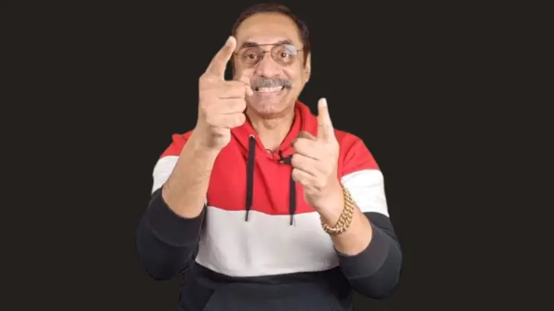 এই আর্মি হাসিনার আর্মি না, জনগণের আর্মি: পিনাকী এই আর্মি হাসিনার আর্মি না, জনগণের আর্মি: পিনাকী