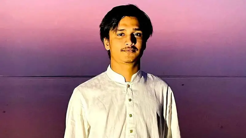 চাঁদপুর পৌঁছাতে পারল না, রাস্তায় থেমে গেল জীবন! চাঁদপুর পৌঁছাতে পারল না, রাস্তায় থেমে গেল জীবন!