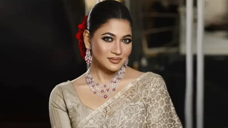 অস্ত্র চালানোর প্রশিক্ষণ নিতে হয়েছে: বাঁধন অস্ত্র চালানোর প্রশিক্ষণ নিতে হয়েছে: বাঁধন