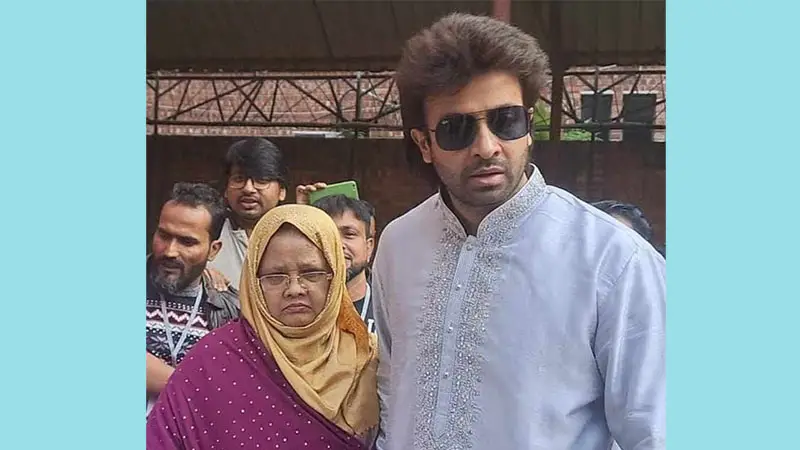শাকিবের জীবনের গোপন দিক ফাঁস করলেন মা শাকিবের জীবনের গোপন দিক ফাঁস করলেন মা