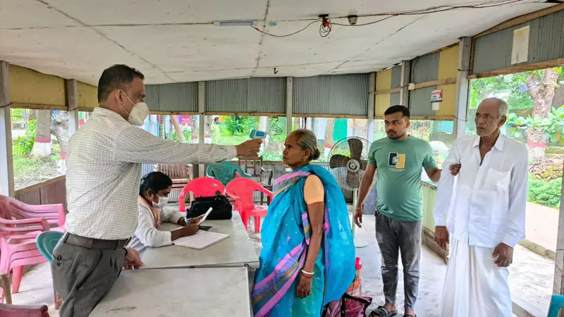 আখাউড়ায় চালু হলো করোনা প্রতিরোধে হেলথ ডেস্ক