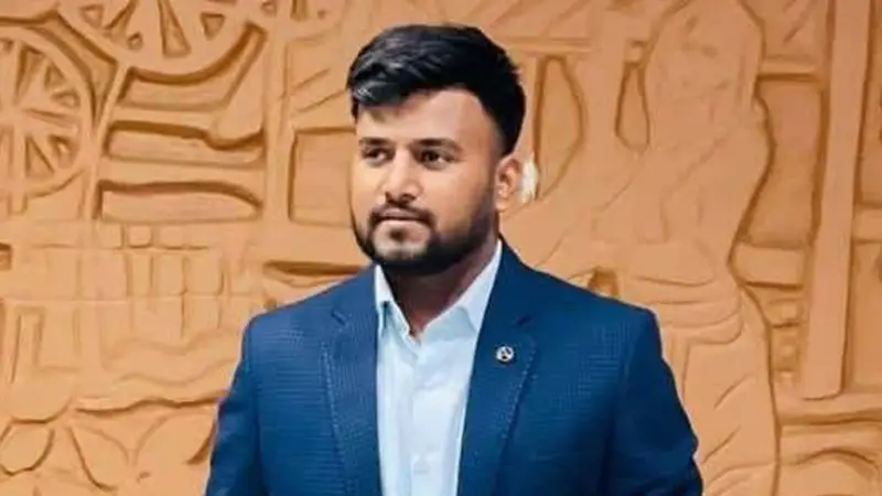 সন্ত্রাসীদের গুলিতে খুবি শিক্ষার্থী নিহত সন্ত্রাসীদের গুলিতে খুবি শিক্ষার্থী নিহত