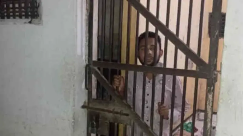 কিশোরীকে ধর্ষণ চেষ্টার অভিযোগে যুবক গ্রেপ্তার