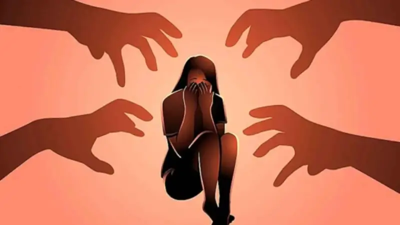 সাতক্ষীরায় অন্তঃসত্ত্বা গৃহবধূকে গণধর্ষণ মামলার আসামি গ্রেফতার সাতক্ষীরায় অন্তঃসত্ত্বা গৃহবধূকে গণধর্ষণ মামলার আসামি গ্রেফতার