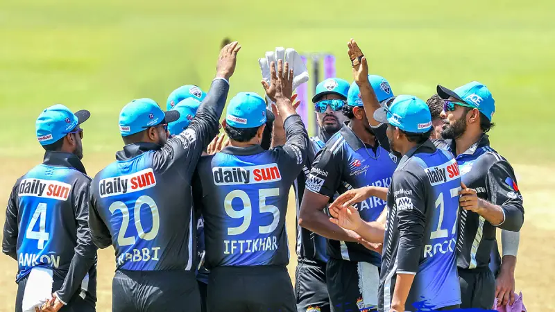 রোমাঞ্চকর জয়ে ফাইনালে রংপুর রাইডার্স, বিদায় সাকিবের দুবাই ক্যাপিটালস রোমাঞ্চকর জয়ে ফাইনালে রংপুর রাইডার্স, বিদায় সাকিবের দুবাই ক্যাপিটালস