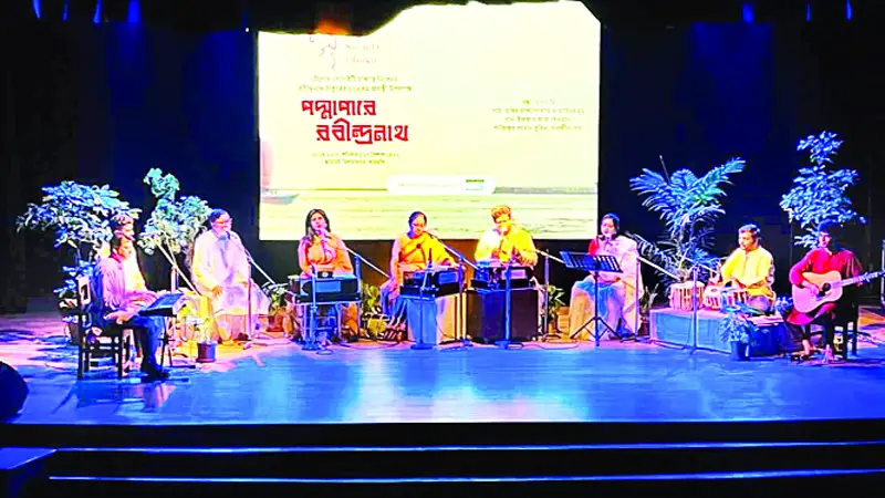 সময়ের সীমানা পেরিয়ে চিরন্তন হয়ে ওঠার উচ্চারণ ‘ছিন্নপত্র’ সময়ের সীমানা পেরিয়ে চিরন্তন হয়ে ওঠার উচ্চারণ ‘ছিন্নপত্র’