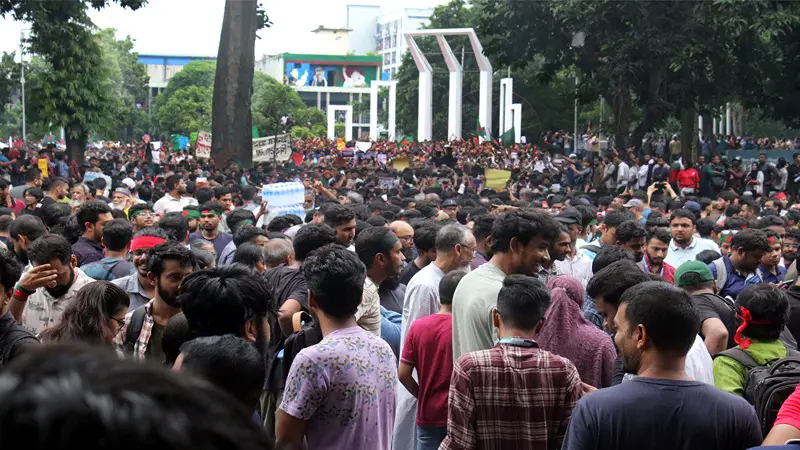আগামীকাল সোমবারই ‘মার্চ টু ঢাকা’ আগামীকাল সোমবারই ‘মার্চ টু ঢাকা’