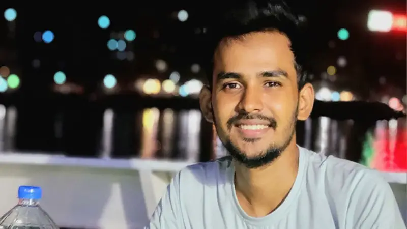 প্রধান বিচারপতির পদত্যাগ চেয়ে যা বললেন আসিফ মাহমুদ প্রধান বিচারপতির পদত্যাগ চেয়ে যা বললেন আসিফ মাহমুদ
