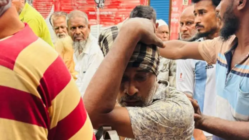 ডাকাতির প্রস্তুতির সময় জনতার হাতে ধরা ডাকাতির প্রস্তুতির সময় জনতার হাতে ধরা