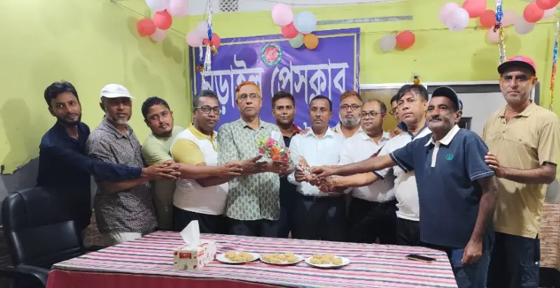 নড়াইল প্রেসক্লাবের নতুন কমিটি গঠন: সভাপতি আব্দুল হক ও সাধারন সম্পাদক এম এম মাহবুবুর রশিদ লাবলু নড়াইল প্রেসক্লাবের নতুন কমিটি গঠন: সভাপতি আব্দুল হক ও সাধারন সম্পাদক এম এম মাহবুবুর রশিদ লাবলু