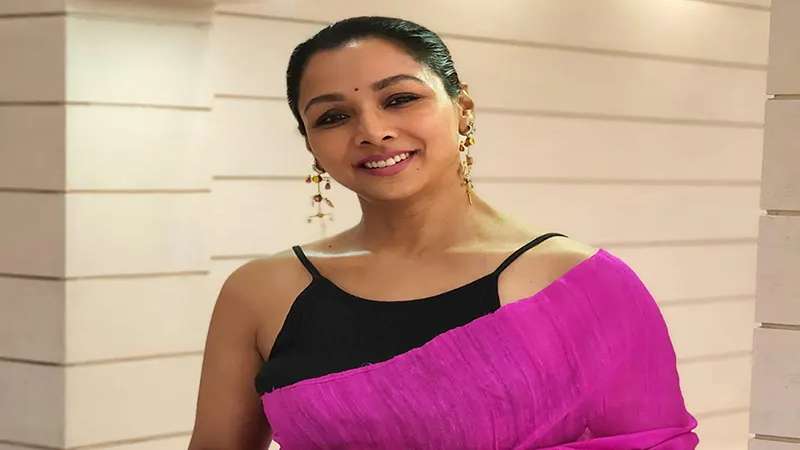 এই প্রশ্নটা আমার জন্য লজ্জার এবং বিব্রতকর এই প্রশ্নটা আমার জন্য লজ্জার এবং বিব্রতকর