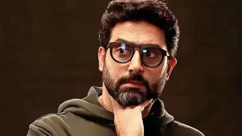 যে কারণে ভারতের সর্ববৃহৎ ব্যাংক থেকে প্রতিমাসে ১৮ লাখ পান অভিষেক যে কারণে ভারতের সর্ববৃহৎ ব্যাংক থেকে প্রতিমাসে ১৮ লাখ পান অভিষেক