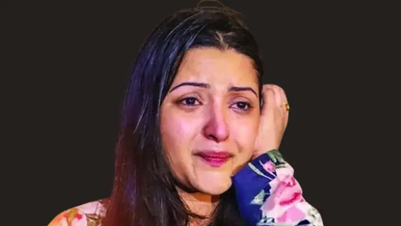 এতো চুপ করে থাকা যায় নাকি!: পরীমণি এতো চুপ করে থাকা যায় নাকি!: পরীমণি