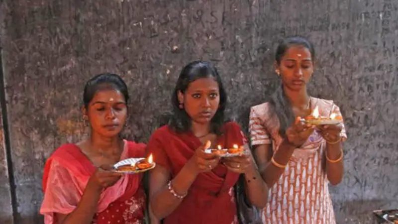 বাংলাদেশের মহিলাদের নিয়ে ভয়াবহ মিথ্যাচার ভারতের এবিপির বাংলাদেশের মহিলাদের নিয়ে ভয়াবহ মিথ্যাচার ভারতের এবিপির