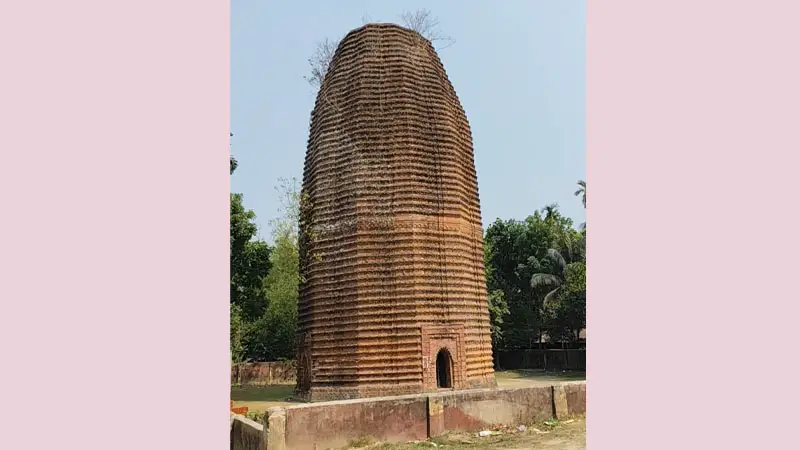 অবহেলায় হারিয়ে যেতে বসেছে ৪০০ বছরের স্থাপনা! অবহেলায় হারিয়ে যেতে বসেছে ৪০০ বছরের স্থাপনা!