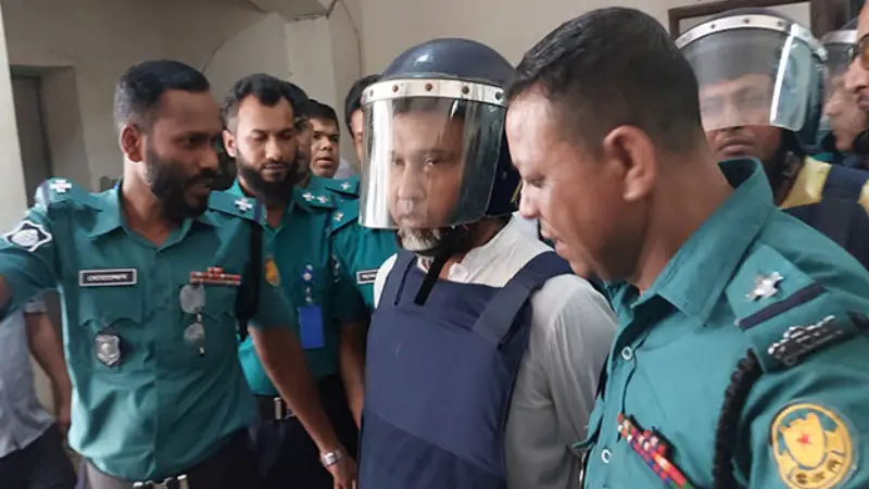 আদালত গ্রেফতার দেখালেন, গান বাংলার তাপস বললেন ‘ধন্যবাদ’ আদালত গ্রেফতার দেখালেন, গান বাংলার তাপস বললেন ‘ধন্যবাদ’