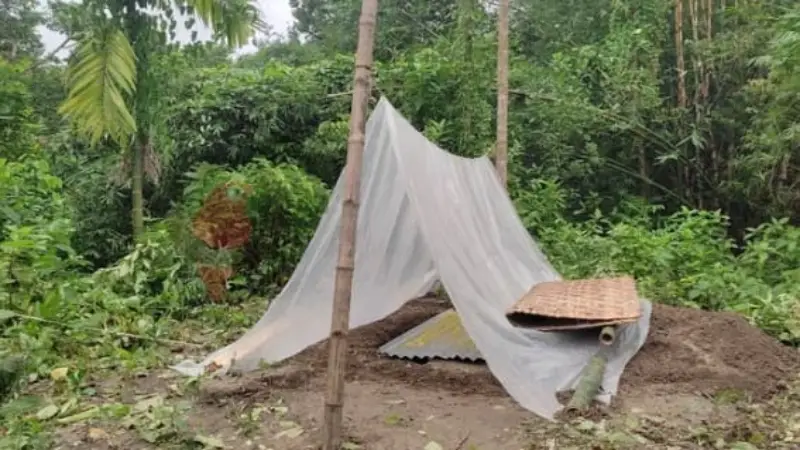 চিরনিদ্রায় শায়িত হলো মাইলস্টোন স্কুল অ্যান্ড কলেজের ছোট্ট রাইসা মনি চিরনিদ্রায় শায়িত হলো মাইলস্টোন স্কুল অ্যান্ড কলেজের ছোট্ট রাইসা মনি