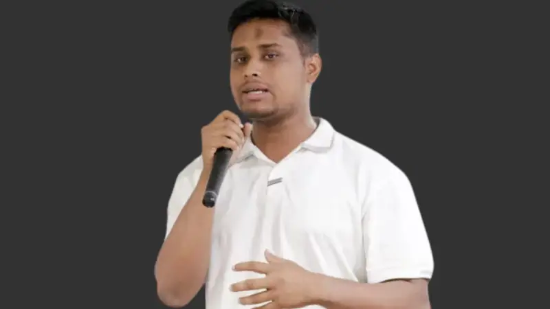 হাসিনার বক্তব্য প্রকাশের সুযোগ বাংলাদেশের জনগণের বিরুদ্ধে ভারতের যুদ্ধ: হাসনাত হাসিনার বক্তব্য প্রকাশের সুযোগ বাংলাদেশের জনগণের বিরুদ্ধে ভারতের যুদ্ধ: হাসনাত