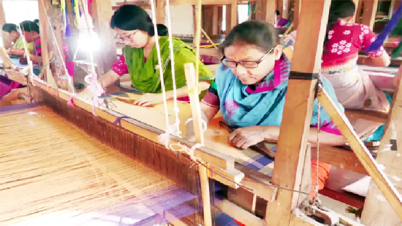 বিপন্নপ্রায় দেশের ঐতিহ্য তাঁতশিল্প বিপন্নপ্রায় দেশের ঐতিহ্য তাঁতশিল্প