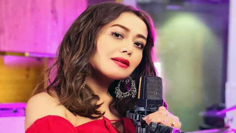 পুলিশের হাতে ধরা পড়লেন নেহা কক্কর! পুলিশের হাতে ধরা পড়লেন নেহা কক্কর!