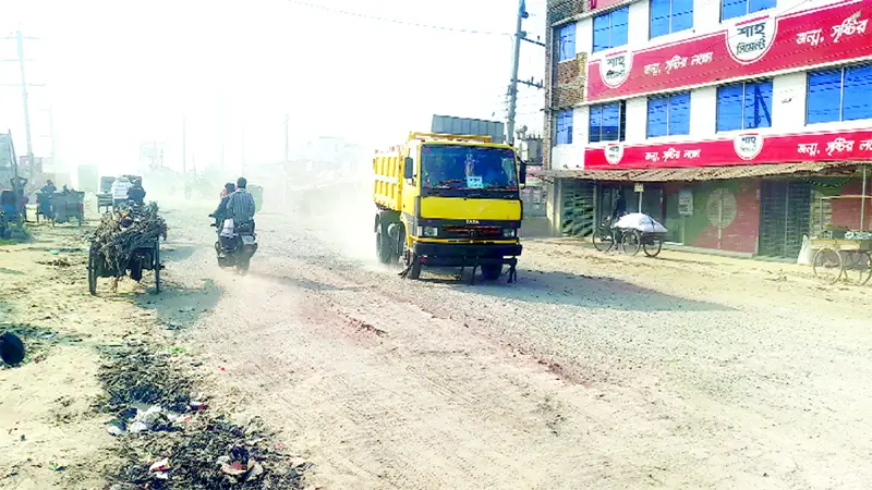 খুলনা-চুকনগর মহাসড়ক বেহাল খুলনা-চুকনগর মহাসড়ক বেহাল