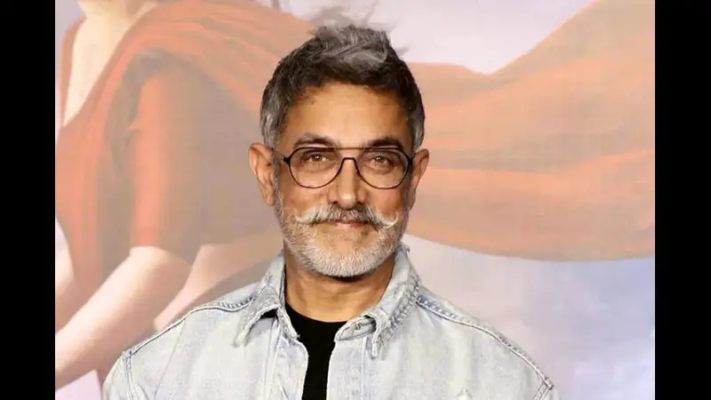 বয়সের বাধায় গাটছড়া বাঁধছেন না আমির বয়সের বাধায় গাটছড়া বাঁধছেন না আমির
