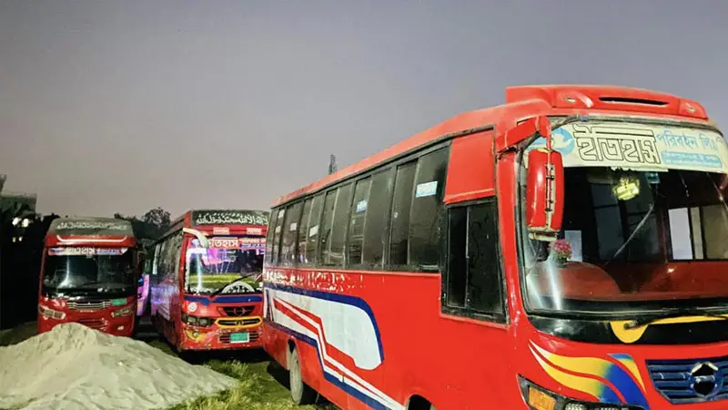 গবি শিক্ষার্থীকে মারধর, ইতিহাস পরিবহনের ১৭ বাস আটক