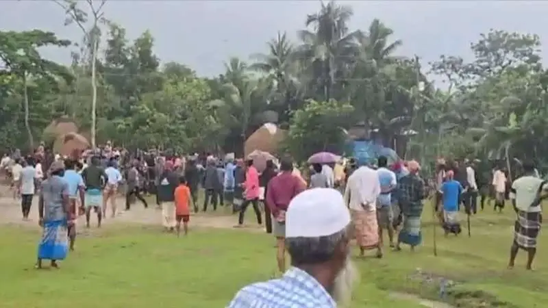 হবিগঞ্জে আধিপত্য বিস্তার নিয়ে সংঘর্ষে আহত ৫০ হবিগঞ্জে আধিপত্য বিস্তার নিয়ে সংঘর্ষে আহত ৫০