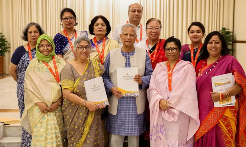 গৃহকর্মী-যৌনকর্মীদের ‘শ্রমিক’ হিসেবে স্বীকৃতি দেওয়ার সুপারিশ গৃহকর্মী-যৌনকর্মীদের ‘শ্রমিক’ হিসেবে স্বীকৃতি দেওয়ার সুপারিশ