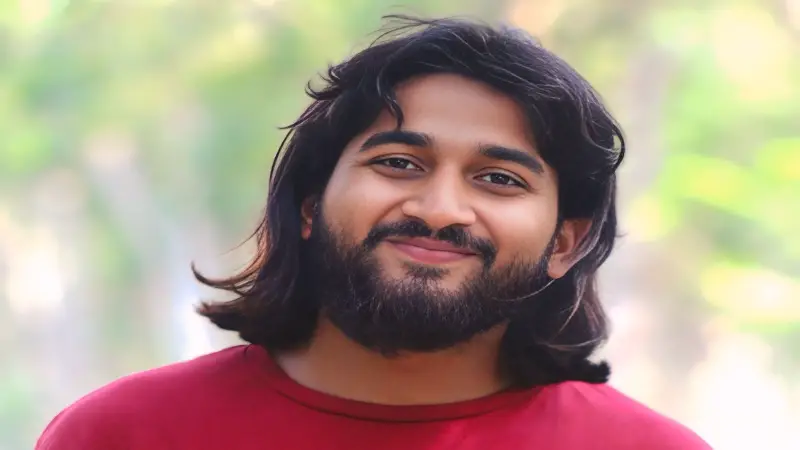 বৃহস্পতিবার রাত: ক্লান্তির ভিড়ে স্বপ্ন আঁকার এক নিরব মুহূর্ত বৃহস্পতিবার রাত: ক্লান্তির ভিড়ে স্বপ্ন আঁকার এক নিরব মুহূর্ত