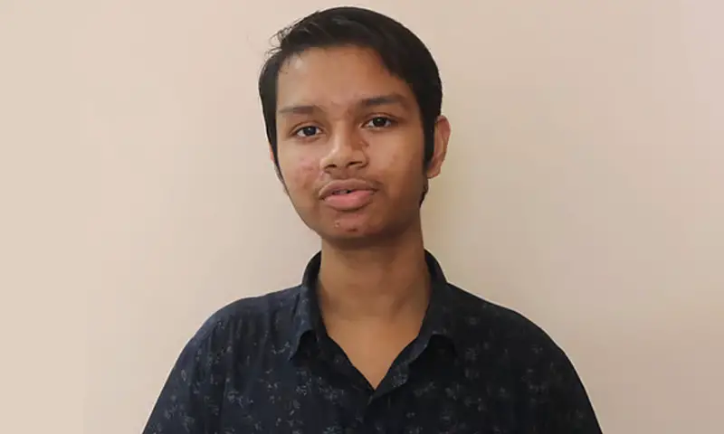 এসএসসিতে ১৩০০ নম্বরের মধ্যে ১২৮৫ পেয়েছে নিবিড়