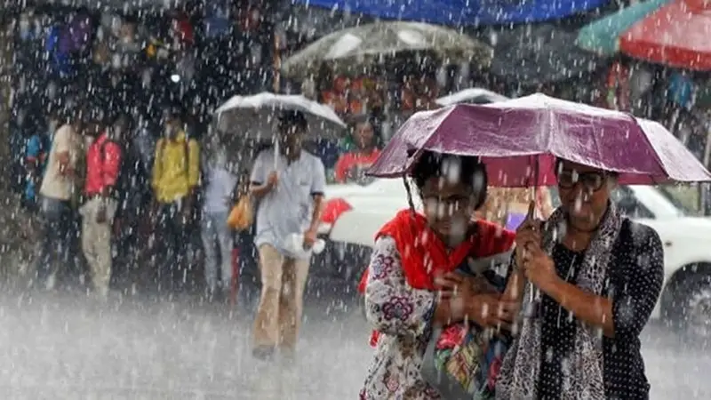 রাজধানীতে রেকর্ড ১৩০ মিলিমিটার বৃষ্টি, আরও হওয়ার সম্ভাবনা রাজধানীতে রেকর্ড ১৩০ মিলিমিটার বৃষ্টি, আরও হওয়ার সম্ভাবনা