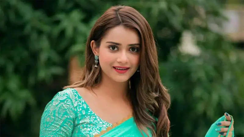 সেরা অভিনেত্রীর পুরস্কার পেলেন তানজিন তিশা সেরা অভিনেত্রীর পুরস্কার পেলেন তানজিন তিশা