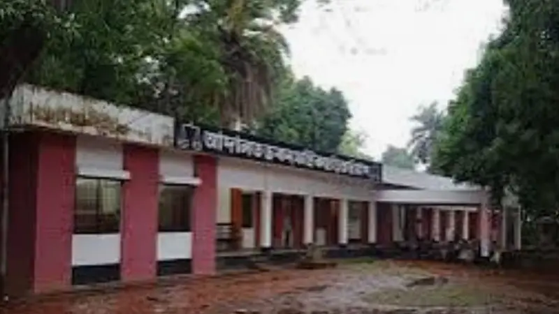 ফটিকছড়ির আদালতে ’নিরব বিচারবিভাগ’ ফটিকছড়ির আদালতে ’নিরব বিচারবিভাগ’