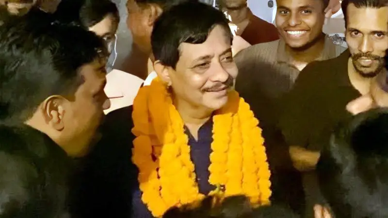 ঘোড়াশাল পৌর বিএনপির সভাপতির দায়িত্ব পেলেন আলম মোল্লা ঘোড়াশাল পৌর বিএনপির সভাপতির দায়িত্ব পেলেন আলম মোল্লা