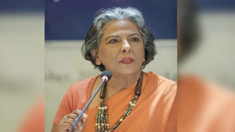 সুস্থ পরিবেশ ফিরিয়ে আনতে চাইঃ উপদেষ্টা শারমিন মুরশিদ সুস্থ পরিবেশ ফিরিয়ে আনতে চাইঃ উপদেষ্টা শারমিন মুরশিদ