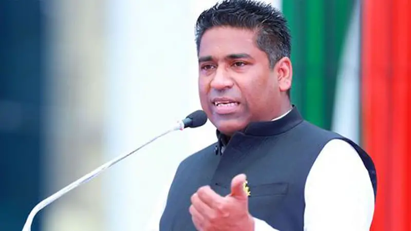 অনিয়ম ও দুর্নীতির বরপুত্র সাদিক আব্দুল্লাহ অনিয়ম ও দুর্নীতির বরপুত্র সাদিক আব্দুল্লাহ