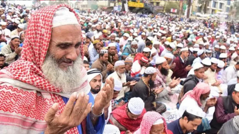 বিশ্ব ইজতেমা, আখেরি মোনাজাতের মধ্য দিয়ে আজ শেষ হবে ২য় পর্ব বিশ্ব ইজতেমা, আখেরি মোনাজাতের মধ্য দিয়ে আজ শেষ হবে ২য় পর্ব