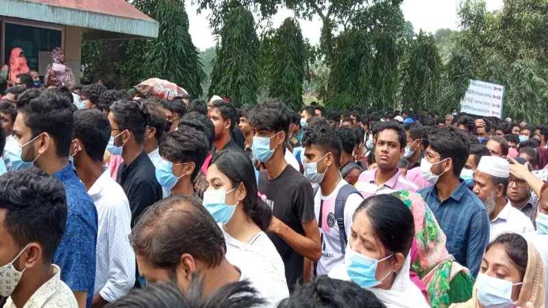গুচ্ছভুক্ত ১৯ বিশ্ববিদ্যালয়ে চতুর্থ ধাপে ভর্তি শুরু গুচ্ছভুক্ত ১৯ বিশ্ববিদ্যালয়ে চতুর্থ ধাপে ভর্তি শুরু