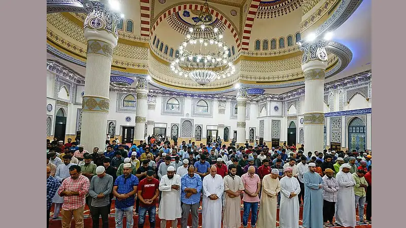 দুবাইতে ঈদুল আযহার জন্য প্রস্তুত ৯৫০-এর বেশি মসজিদ ও ঈদগাহ দুবাইতে ঈদুল আযহার জন্য প্রস্তুত ৯৫০-এর বেশি মসজিদ ও ঈদগাহ