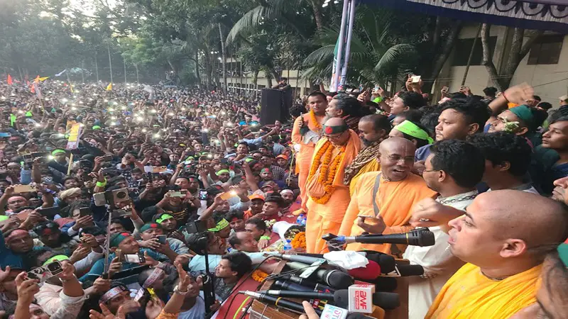 সনাতনীরা কোন নির্দিষ্ট দলের কিংবা রাজনৈতিক দলের সমর্থন করে না সনাতনীরা কোন নির্দিষ্ট দলের কিংবা রাজনৈতিক দলের সমর্থন করে না