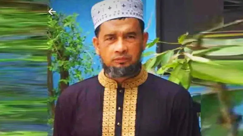 ফেনীতে আজানরত অবস্থায় এক ব্যক্তির মৃত্যু ফেনীতে আজানরত অবস্থায় এক ব্যক্তির মৃত্যু