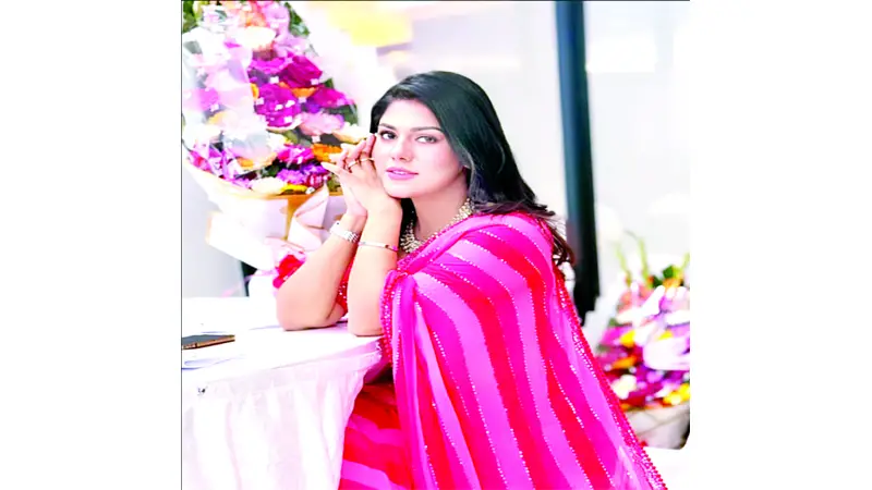 প্রথমবার কাতার শোতে শান্তা জাহান প্রথমবার কাতার শোতে শান্তা জাহান